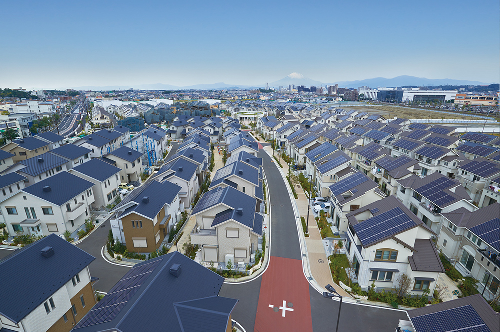 Использование солнечной энергия: город солнца Фуджисава