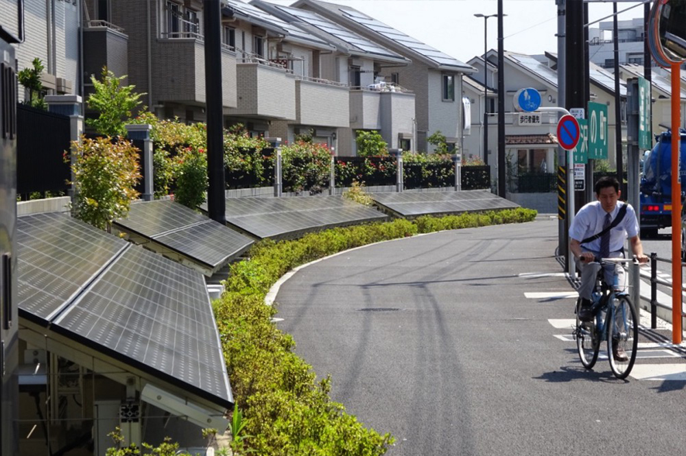 Использование солнечной энергия: город солнца Фуджисава 
