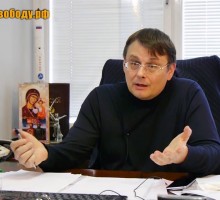 Порошенко «зомбирует» украинцев, пытаясь удержаться у власти
