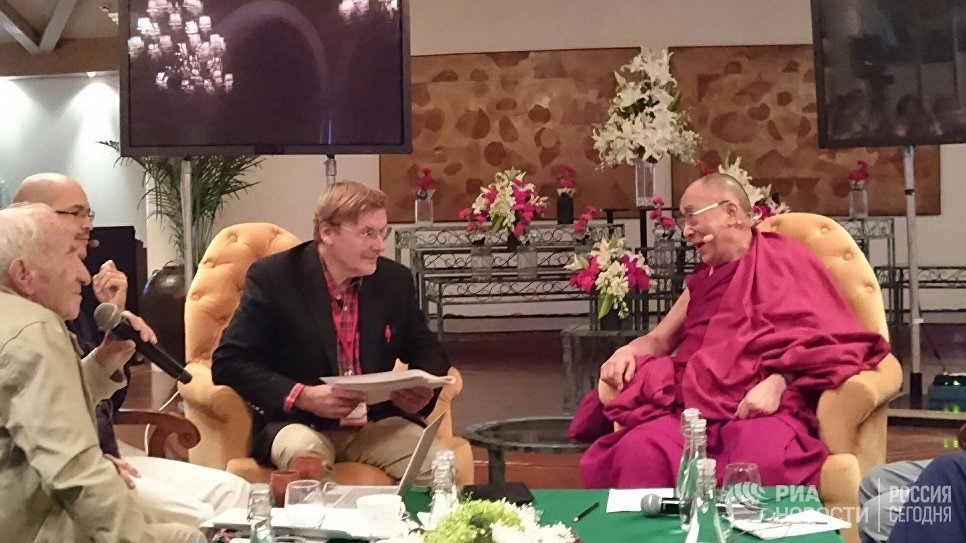 Далай-лама и российские учёные объединяют усилия в поиске счастья для всех