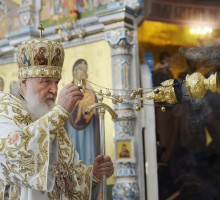 Пиотровский попросил патриарха повременить с передачей Исаакия РПЦ, чтобы страсти улеглись