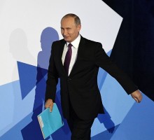 Путин предлагает Западу красную таблетку