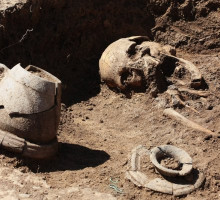В районе Крымского моста нашли древнюю терракотовую голову
