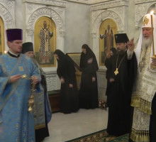 Представитель РПЦ попросил чиновников не уповать на молитвы