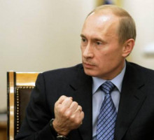 Путин подписал закон о контроле за расходами бывших чиновников