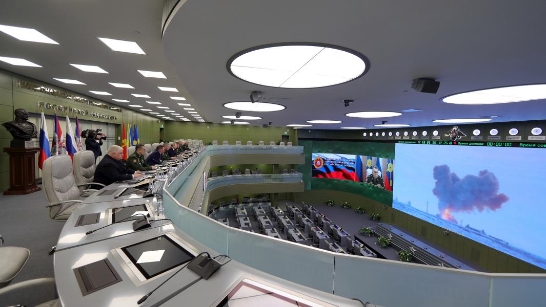 Президент РФ Владимир Путин наблюдает в режиме видеоконференции за пуском ракеты комплекса «Авангард»