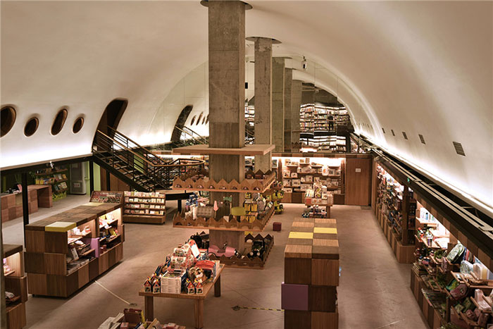 Книжный магазин как произведение искусства