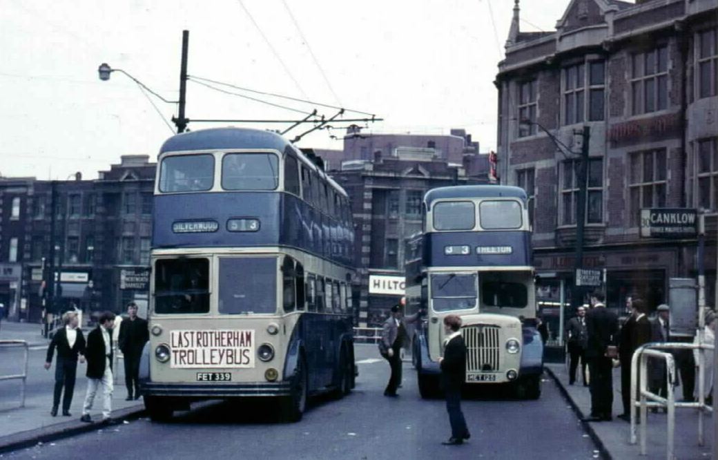 Двухэтажный троллейбус из СССР