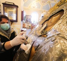 Музейщики выдвинули условия передачи РПЦ экспонатов церкви Покрова в Филях