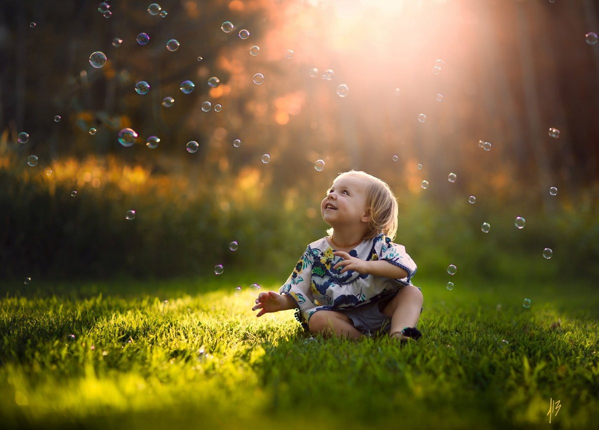 Ребенок с пузырями фотосессия