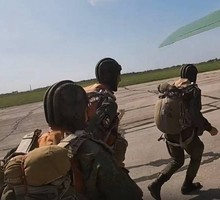 Развели, как лохов! Сирийские летчики подставили американских «Рапторов» прямо под российский С-400