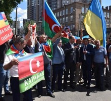 Непризнание Азербайджаном выборов на части территории России не является случайностью