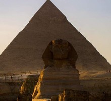 Учёные хотят отыскать «зал знаний» под пирамидами в Египте