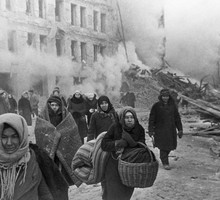 Советские войска полностью сняли блокаду Ленинграда 80 лет назад