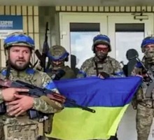 УКРАИНА: БИТВА ЗА ДОНБАСС ПРОДОЛЖАЕТСЯ / БЕНЕС АЙО