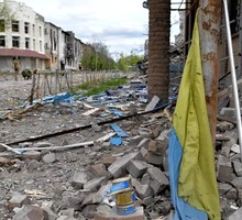 Вакцину хотят вводить повторно всем подряд