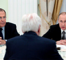 России не нужна "большая восьмёрка"