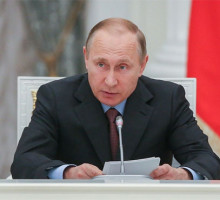 Путин потребовал безусловного исполнения майских указов