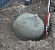 В Старой Ладоге при раскопках нашли «молоток Тора»