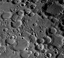 На Луне нашли 222 новых кратера