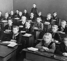 Стихо Творение Дня. Фёдор Тютчев: "Ватиканская годовщина"