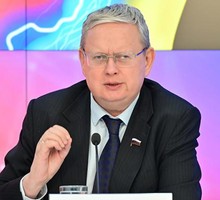 Трамп действительно решил воевать с ростовщиками?