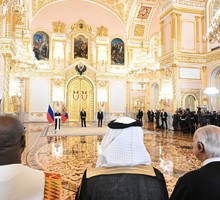 Красный флаг над Ереваном