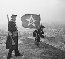 Почему Сталин вернул погоны в 1943 году