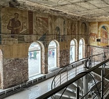 Этим фрескам нужны стены и зрители!