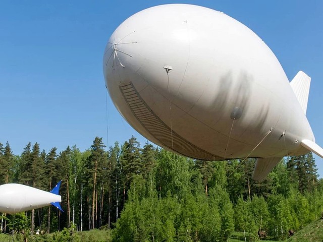 Дирижабли и аэростаты могут обеспечить связью не только фронт, но и всю Россию