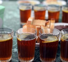 Профессор Катасонов: Хватит уже маленьких школьников суррогатами травить