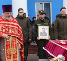 В Белоруссии перезахоронили останки погибшего в годы Великой Отечественной войны капитана Баталова