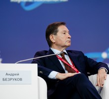 Андрей Безруков. Стенограмма выступления на ПМЭФ Андрей Безруков. Стенограмма выступления на ПМЭФ