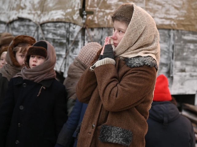 «Согнали детей в лес и устроили охоту»