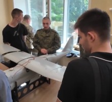 Бойцы РФ провели встречу со студентами ЛНР